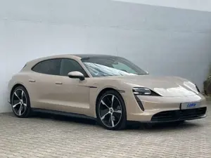 Porsche Taycan Sport Turismo Plus Approved/Pano/Bose/Air/Sitzbelü Bild 2