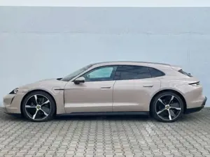 Porsche Taycan Sport Turismo Plus Approved/Pano/Bose/Air/Sitzbelü Bild 4