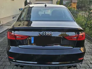 Audi S3 A3 Limousine Limousine S tronic Bild 5