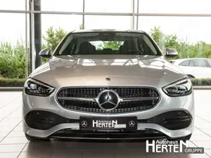Mercedes-Benz C 180 +AVANTGARDE+DIGITAL+360°KAMERA+AHK+MBUX+SHZ Bild 2