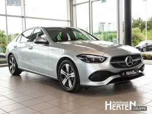 Mercedes-Benz C 180 +AVANTGARDE+DIGITAL+360°KAMERA+AHK+MBUX+SHZ Bild 3