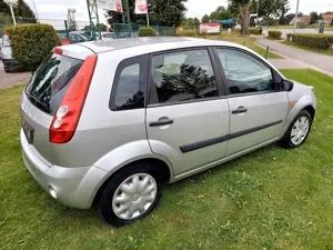 Ford Fiesta Fun X Bild 3