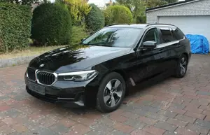 BMW 520 dA Touring AUTOMATIK/LEDER/Rückfahrkamera/PDC