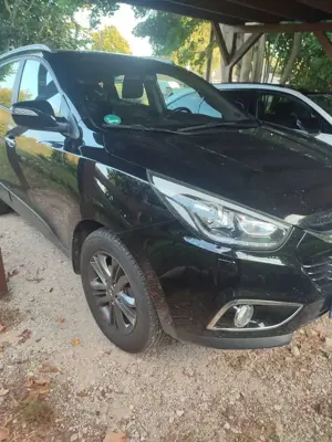 Hyundai iX35 ix35 Diesel 1.7 CRDi 2WD blue Finale Silver Bild 2