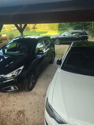 Hyundai iX35 ix35 Diesel 1.7 CRDi 2WD blue Finale Silver Bild 3