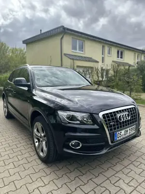 Audi Q5 2.0 TFSI quattro S tronic Bild 5