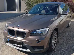 BMW X1 X1 sDrive16d, Pano. Dach, PDC, USB, Shz, Klima Bild 2