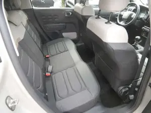 Citroen C3 PureTech 110 SS Shine Pack SHZ NAVI LED Bild 4