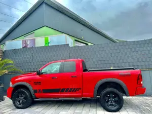 Dodge RAM 5,7l V8 BIG HORN"RED BEAST"-OFFROAD-MEGA