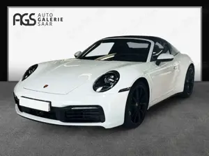 Porsche 992 Targa 4 3.0  mit Navi+Sportabgas+Bose 1Hand NEUWER