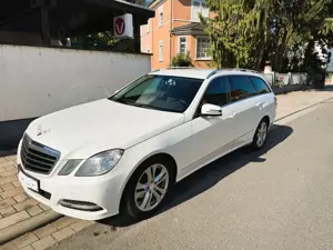 Mercedes-Benz E 200 E 200 T CDI DPF BlueEFFICIENCY 7G-TRONICAvantgarde