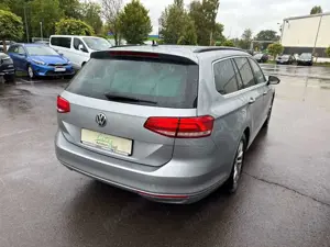 Volkswagen Passat Variant Comfortl.+Navi+Klima+Shz Bild 2