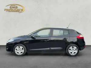 Renault Megane 1.6 Lim. *TÜV NEU *4/5Trg *Allwetter *97tkm Bild 2