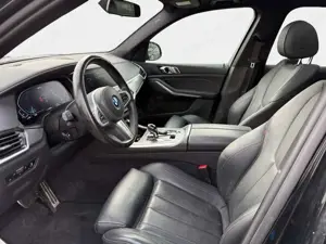 BMW X5 M Sport Bild 1