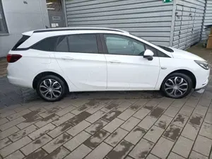 Opel Astra 1.6  Sports Tourer