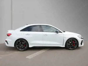 Audi RS3 RS 3 Lim. Sportabgas. 360°Cam Matrix-LED HuD BO Bild 5