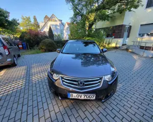 Honda Accord 2.4 Automatik Executive Bild 3