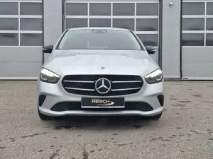 Mercedes-Benz B 250 4M Progressive HuD KeyGo 360° Memory Navi Bild 4