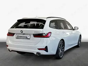 BMW 330 e Touring Aut. Sport Line Bild 2