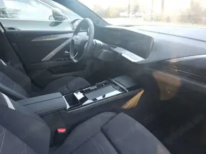 Opel Astra Ultimate Bild 4