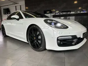 Porsche Panamera 4 S Sportdesign Chrono Scheckheft