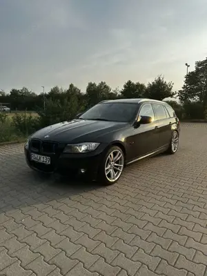 BMW 330 BMW E91 330d N57