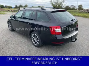 Skoda Octavia Combi Ambition 2,0 TDI AUTOMATIC DSG AHK Bild 2