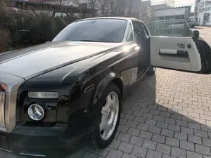 Rolls-Royce Phantom VII Drophead Coupe Bild 2