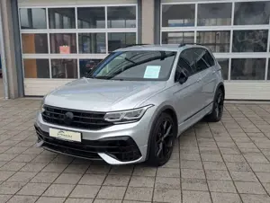 Volkswagen Tiguan R 4Motion*Akrapovic*Black Style*AHK* Bild 5