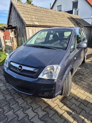 Opel Meriva Meriva 1.6, TÜV neu, 8-fach bereift Bild 2