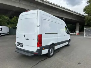 Mercedes-Benz Sprinter 314 CDI RWD L2 Bild 3