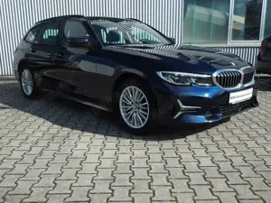 BMW 330 e Touring Aut. Luxury Line*Laser*DAProf*HUD*HiFi*