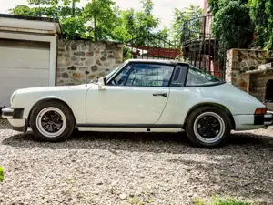 Porsche 911 SC Targa Bild 3