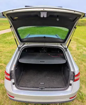 Skoda Superb Superb III Combi Diesel Combi 1.6 TDI Ambition DSG Bild 5