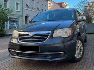 Lancia Voyager Voyager 2.8 CRD16v Gold Bild 5