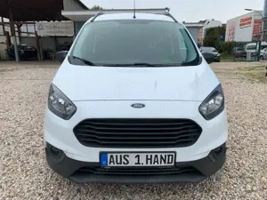 Ford Transit Courier * 1.Hand * Scheckheftgepflegt Bild 2