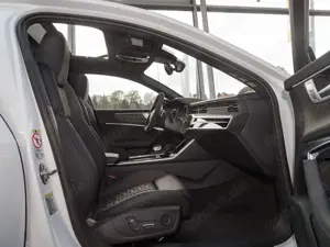 Audi RS6 RS6 Avant TFSI Q PERFORMANCE 360° AHK PANO ST.HE Bild 4