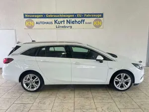 Opel Astra Sports Tourer Business Elegance +AHK +Leder +LED