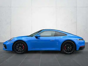 Porsche 992 911 Carrera 4 GTS BOSE 360° Sportsitze Bild 3