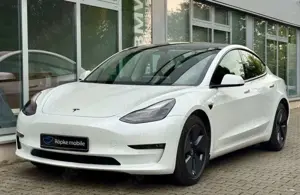 Tesla Model 3 Long Range AWD 18" EAP VAT