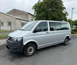 Volkswagen T5 Transporter Kombi 2.0 TDI DSG Lang 9-Sitzer-Klima Bild 2