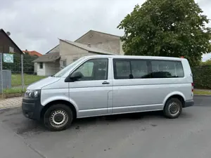 Volkswagen T5 Transporter Kombi 2.0 TDI DSG Lang 9-Sitzer-Klima Bild 3