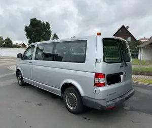 Volkswagen T5 Transporter Kombi 2.0 TDI DSG Lang 9-Sitzer-Klima Bild 5