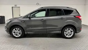 Ford Kuga Bild 2