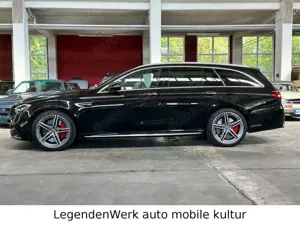 Mercedes-Benz E 63 AMG E 63 S AMG T 4Matic TRACK DRIVER ABGAS Garan2027 Bild 4