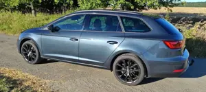 SEAT Leon ST Kombi FR Black Matt Edition TGI DSG