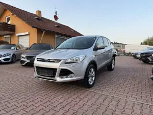 Ford Kuga Titanium AHK+TEMP+SHZ+KEYLESS+el.HECKKLAPPE