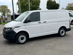 Volkswagen T6 Transporter 6.1 Kasten TDI DSG 4Motion ACC Bild 2