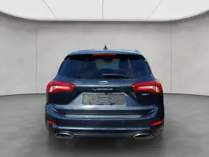 Ford Focus Turnier 1.0 EcoBoost Hybrid VIGNALE Bild 4