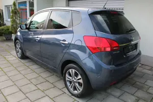 Kia Venga 1.4 CVVT Attract Klimaautomatik Sitzhzg Lenkradhzg Bild 4
